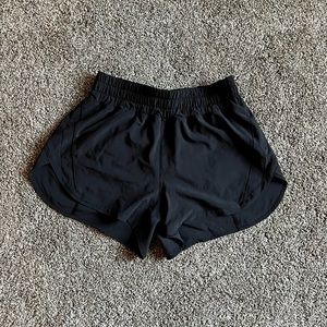 Lululemon Track That HR 3” Short black size 6